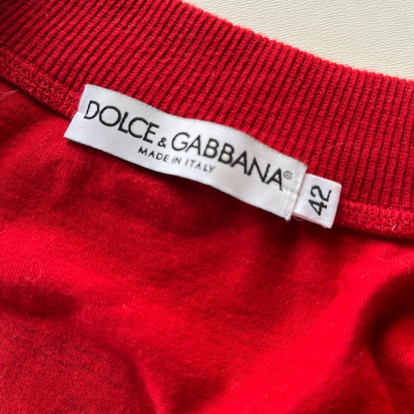 Dolce & Gabbana Mediterreanian State University Italy Beach fitted tee. SZ 42 - Picture 8 of 13